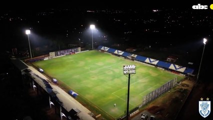 Sportivo Ameliano probó la lumínica del estadio en Villeta
