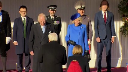 King greets German President in Windsor