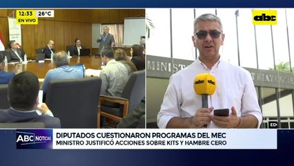 Diputados cuestionaron a ministro de Educación por kits y “hambre cero”