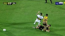La expulsión de Darío Benedetto frente a Guaraní