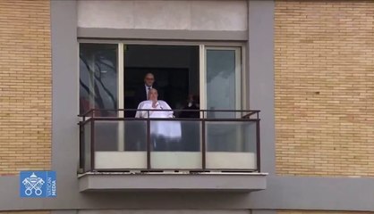 El papa Francisco abandona el hospital y regresa al Vaticano 38 días después