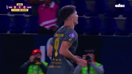 Brian Montenegro convirtió para el triunfo de Aucas en Ecuador