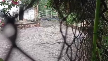 Así Se Inunda El Arroyo Las Mercedes Sin Desagüe Pluvial Y Vecinos Temen Que Solo Empeore