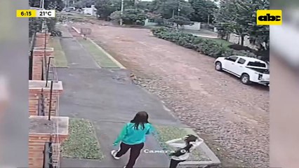 San Lorenzo: motoasaltante fue detenido y la Policía busca al cómplice