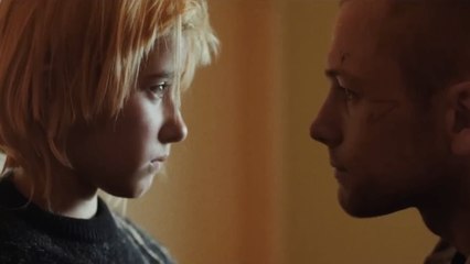 She Rides Shotgun Tráiler VO