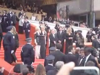 MONTEE DES MARCHES DE MADONNA ET S.STONE