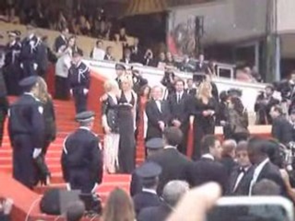 MONTEE DES MARCHES DE MADONNA ET S.STONE