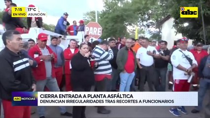 Funcionarios municipales cierran planta asfáltica en protesta por recortes de Nenecho