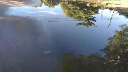 Río Por Caños Rotos En Luque