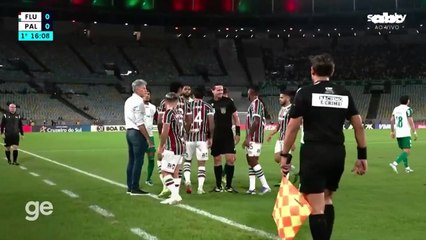 El picante cruce entre Gustavo Gómez y Yefferson Soteldo en la Serie A de Brasil