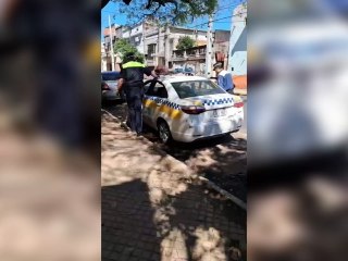 Ciudadana Denunció Que Agentes De La PMT Liberaron Un Auto Tras El Pago De Una Coima
