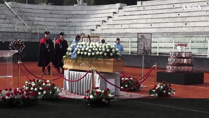 L'ultimo saluto a Nicola Pietrangeli. Il figlio: «Sinner? No alle polemiche»