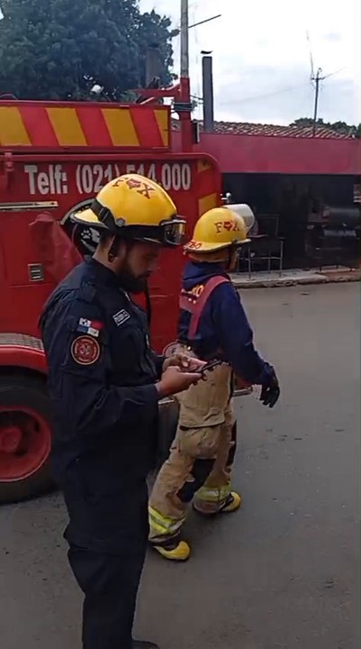 Mujer Cayó Del Bus