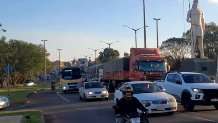 Caos vehicular en Encarnación