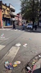 Periodista de Ecuador denota pobreza en calles de Asunción