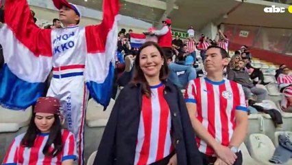 Los hinchas de Paraguay en el estadio Nacional de Lima