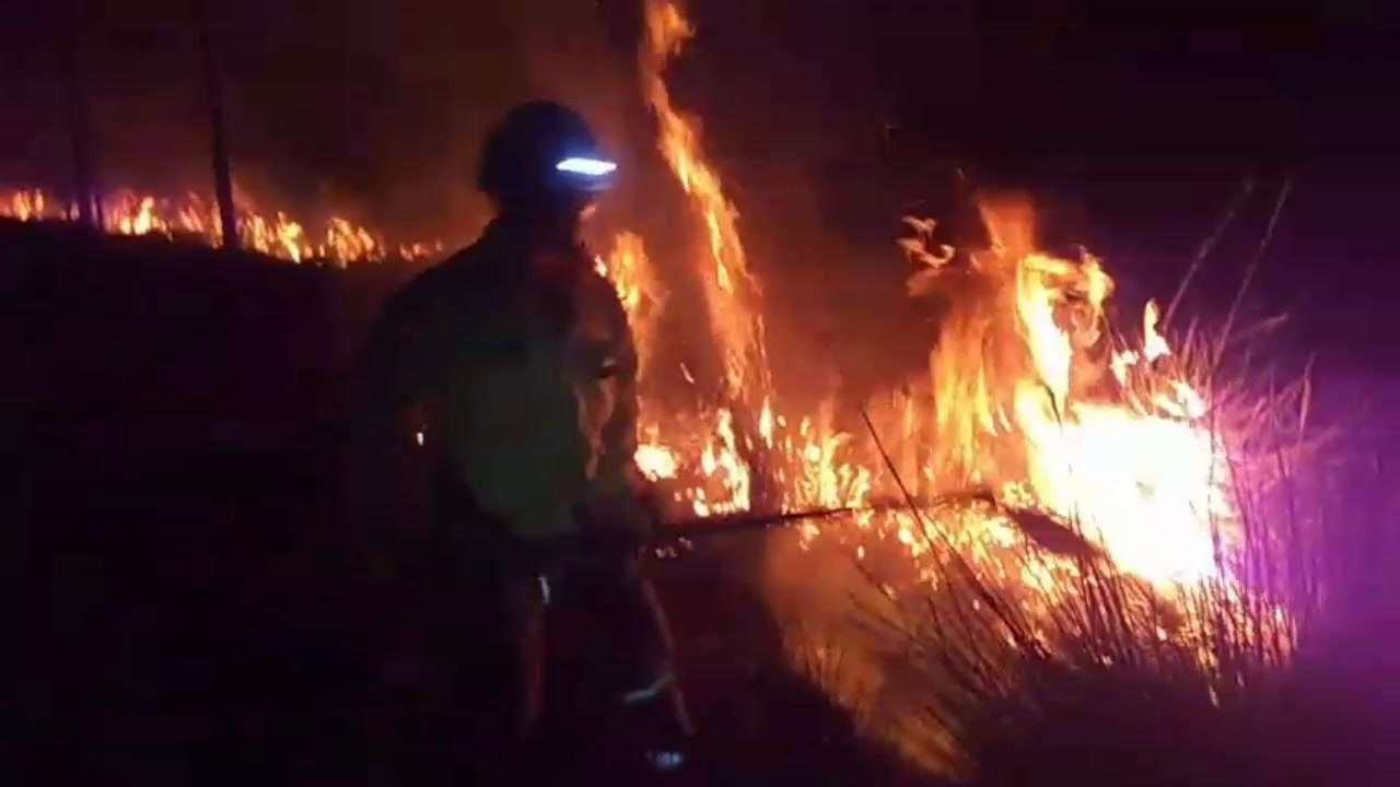 Intenso incendio en la Transchaco