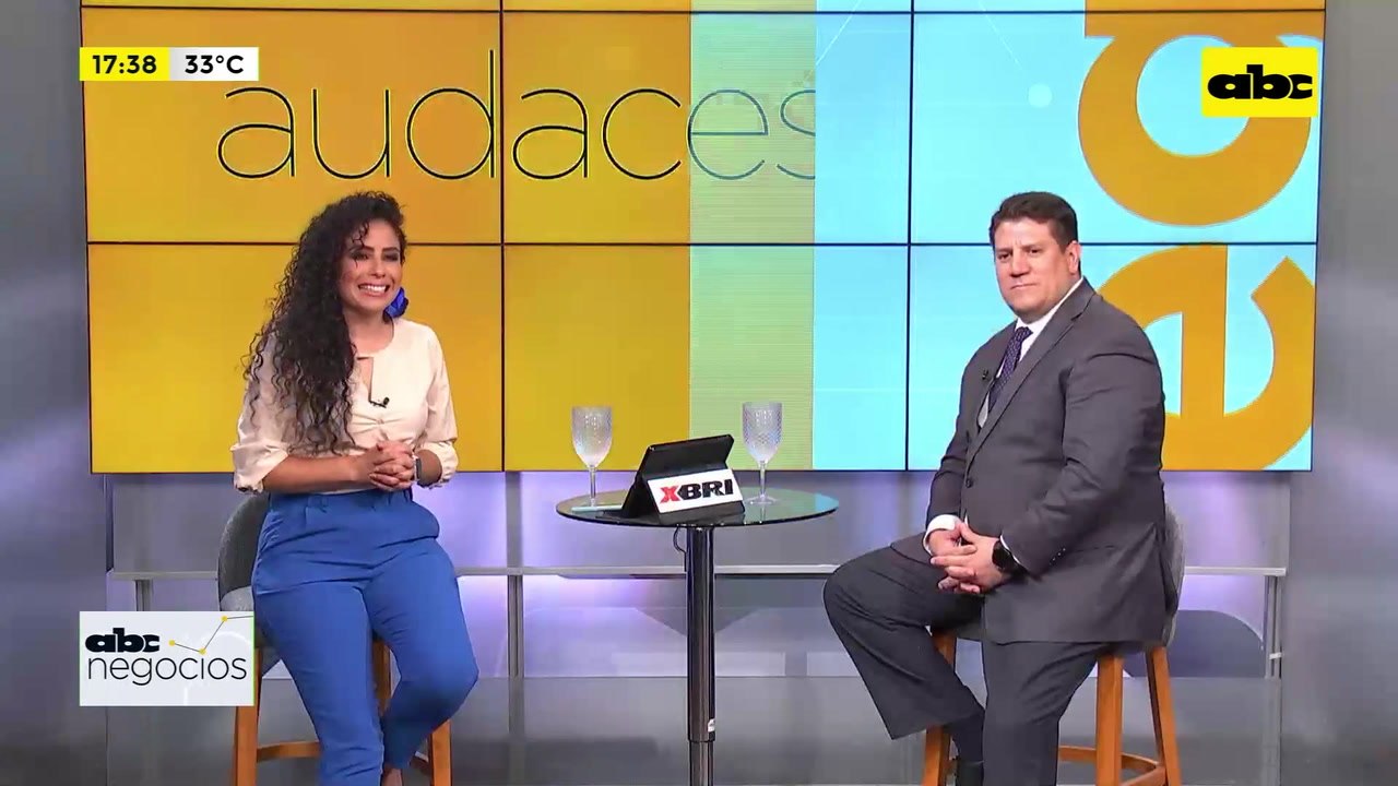 Servicios de asesoría corporativa - entrevista al Lic. Cristhian Riquelme