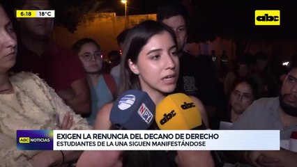 Alumnos de Derecho UNA mantienen movilización para exigir renuncia del decano