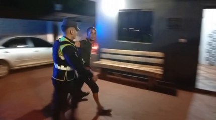 Detienen a presunto adicto tras amenazar con réplica de arma a una concejal en Hernandarias