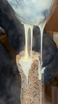 Marché de Noël de Bâle 😱🎉Bienvenue en Suisse pour des marchés de Noël full cheese ! 🧀🇨🇭Fondudog, raclette… de quoi bien se préparer pour l’hiver ❄️🔥