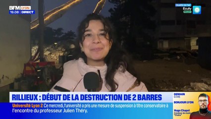 Rillieux : début de la destruction de deux barres d'immeubles