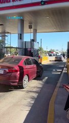 Agricultores de BC toman la caseta de cobro de SLRC dejando libre paso a viajeros