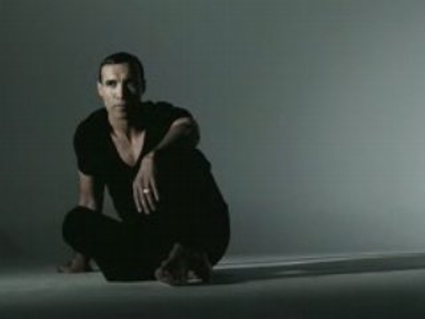 Maman Khalis -------- Music -------- Music