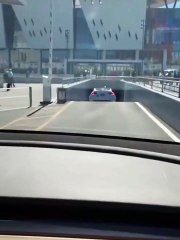 Elon Musk’tan çılgın proje! Las Vegas’ta trafiğe takılmayan Tesla tünelleri şaşırttı