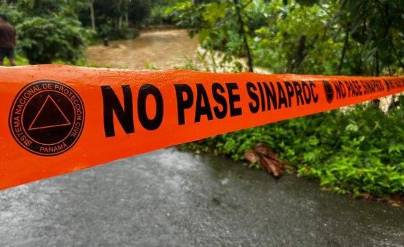 Autoridades mantienen vigilancia por fuertes lluvias y tormentas en Bocas del Toro
