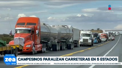Agricultores paralizan las carreteras en cinco estados de la República
