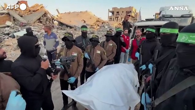 Israele, Hamas consegna il corpo del penultimo ostaggio