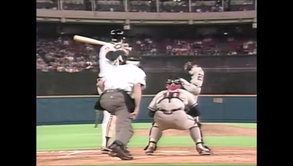John Smoltz (ATL) throws a complete-game shutout against the Pirates in NLCS Game 7 (10/17/91)