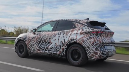 Exklusive Testfahrten in der getarnten Vorserienversion - unterwegs im neuen CUPRA Raval