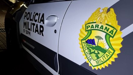 Homem invade local de trabalho da PM com faca, xinga os Policiais e vai parar na delegacia