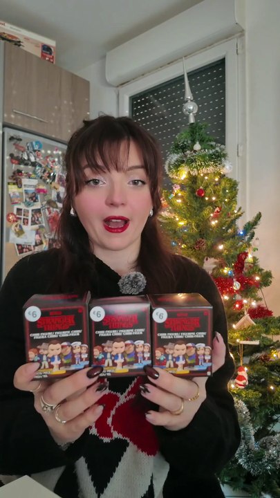 Ouverture figurine mystère Stranger Things