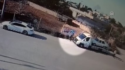 Çekiciden cep telefonu çaldı