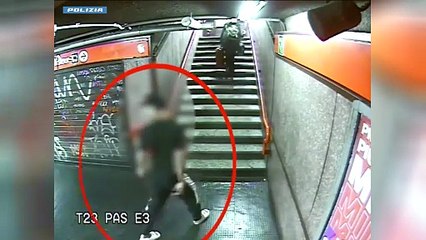 Furti e rapine violente in metropolitana: la gang ripresa dalle telecamere