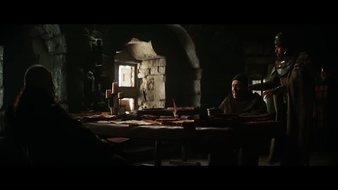 Alexandre Astier face à Christian Clavier dans cet extrait de Kaamelott – Deuxième Volet (partie 1)