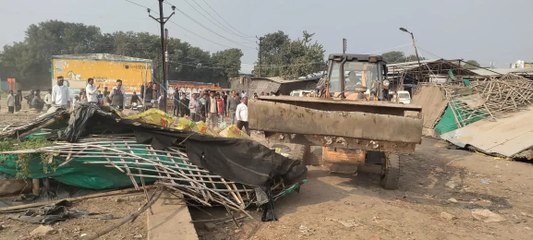 30 साल से था थोक सब्जी मंडी में अवैध कब्जा, 100 से अधिक अवैध अतिक्रमण हटाए