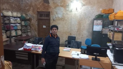 डीईओ, एडीपीसी, जिला योजना अधिकारी सहित 11 मिले अनुपस्थित