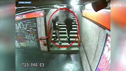 Milano, passeggeri della metro scippati in tempo record