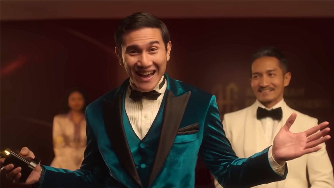 Lost In The Spotlight Trailer OmeU