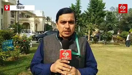 'कॉम्पिटिशन नहीं मिल रहा है' मैथिली ठाकुर ने पूछा- 'तेजस्वी सदन से गायब क्यों?'