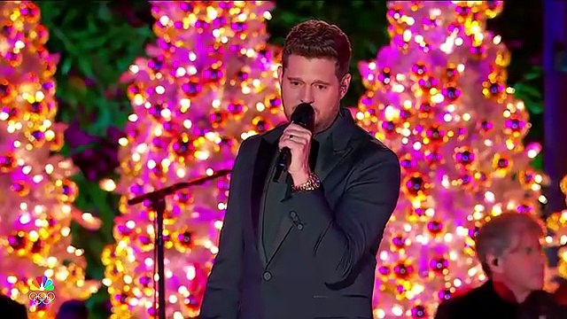 Maybe This Christmas (Live) - Michael Bublé & Carly Pearce