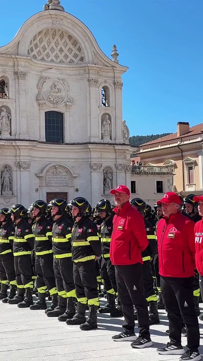 Marsilio - “Il vigile del fuoco paura non ne ha.” (04.12.25)