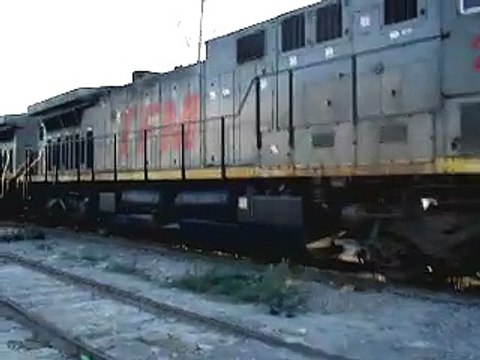 KCSM 2602 maquinas solas a Nvo Laredo