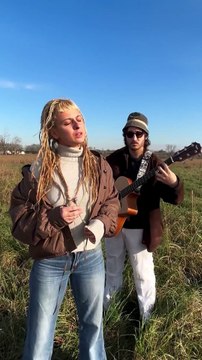 La nipote di Ornella Vanoni omaggia la nonna