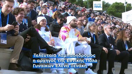 Παραδόθηκε η Ολυμπιακή Φλόγα στο Μιλάνο - Ξεκίνησε το ταξίδι της για την Ιταλία