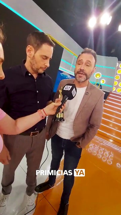 Entrevista a Rodrigo Lussich y Adrián Pallares por el Martín Fierro a Intrusos